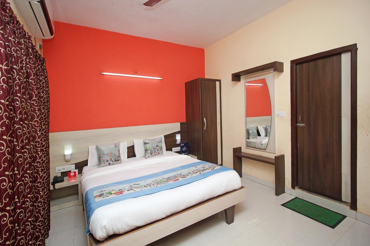 Hôtel Oyo 7680 Park Lagoon à Purî Extérieur photo