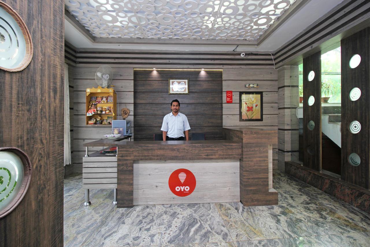 Hôtel Oyo 7680 Park Lagoon à Purî Extérieur photo
